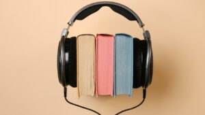التطبيق للاستماع إلى الكتب